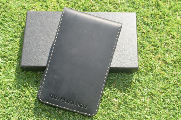Funda negra para libros de medidas Golf and Yards